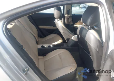 2011 Chevrolet Volt from USA, damaged, VIN 1G1RD6E40BU100596